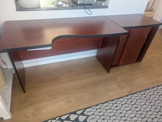 L-shaped desk engineered cherry wood 1350mm length