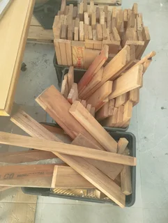 Saligna decking wood