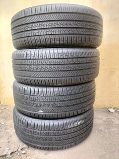 4x 255/55/20 Pirelli Scorpion zero