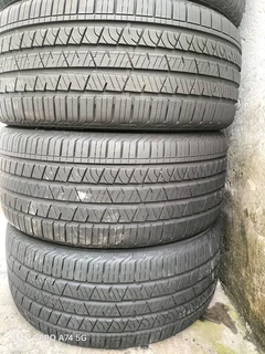 Set 4x 265/40/22 Continental Cross contact