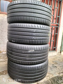 Set 4x 285/40/22 Bridgestone Potenza sport