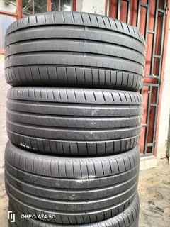 Set 4x 285/40/22 Bridgestone Potenza sport
