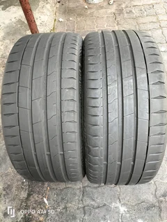 2x 255/35/21 Continental sport Contact 7 like new