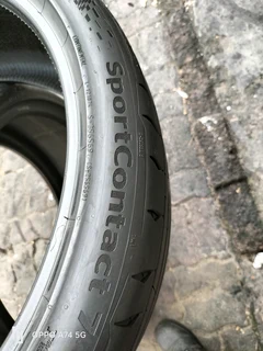 2x 255/35/21 Continental sport Contact 7 like new