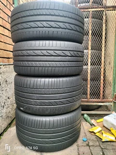 BMW X5 X6 tyres 275/40/20 and 315/35/20 Bridgestone Dueler Runflat