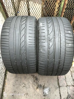 2x 315/35/20 Bridgestone Dueler Runflat
