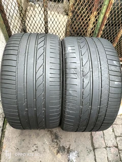 2x 315/35/20 Bridgestone Dueler Runflat