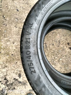 2x 275/40/21 Continental premium Contact 6 normal