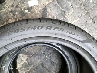 1x 285/40/23 Pirelli pzero