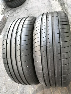 2x 225/40/20 goodyear Eagle F1 Runflat