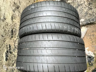 2x 285/35/20 Michelin pilot Sport 4S