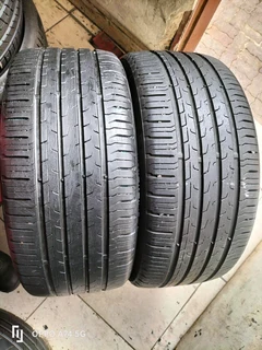 2x 225/40/18 Bridgestone Dueler