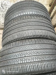 Set 4x 285/40/23 Pirelli Scorpion zero