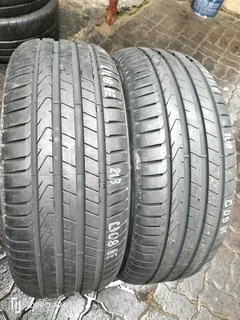 New 2x 225/45/18 Pirelli Cinturato P7 normal tyres