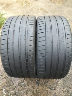 2x 295/35/21 Michelin pilot Sport 4S ⭐ rated