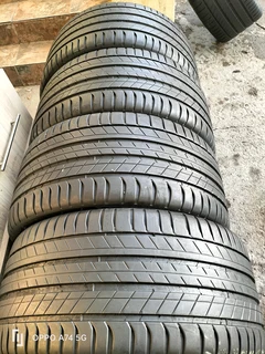 Set 4x 295/35/21 Michelin latitudes Sport 3, 95%thrd