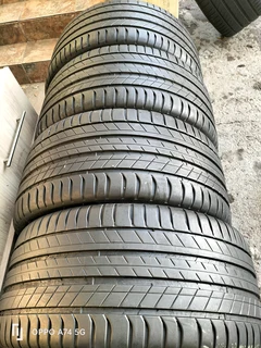 Set 4x 295/35/21 Michelin latitudes Sport 3, 95%thrd