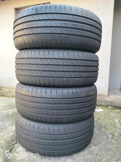 Set 4x 245/50/19 Goodyear Eagle F1 Asymmetric 6, 95%thrd