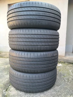 Set 4x 245/50/19 Goodyear Eagle F1 Asymmetric 6, 95%thrd