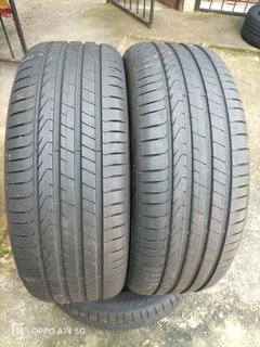 2x 225/60/18 Pirelli Cinturato P7