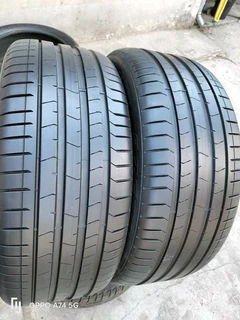Two tyres 275/40/21 Pirelli pzero Runflat, 90%thread