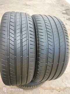 Two tyres 245/45/20 and 275/40/20 Bridgestone Alenza Runflat