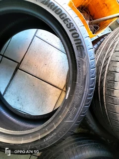 2x 255/40/19 Bridgestone Potenza normal tyres