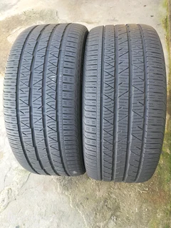 2x 275/35/20 Continental Cross contact
