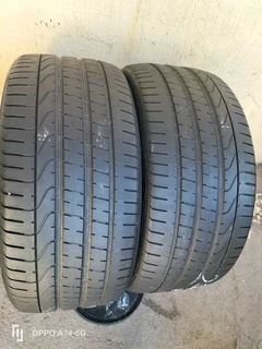 2x 265/40/21 Pirelli pzero
