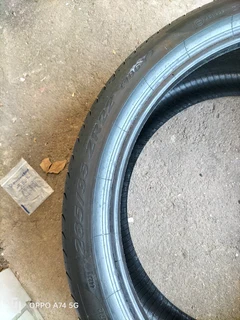 2x 265/40/21 Pirelli pzero