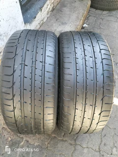 2x 255/40/19 Pirelli Pzero normal tyres