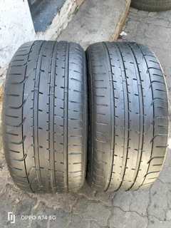 2x 255/40/19 Pirelli Pzero normal tyres