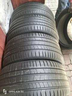 Set 4x 275/40/21 and 315/35/21 Pirelli pzero Runflat