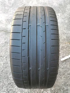 1x 245/30/20 Continental sport Contact 6