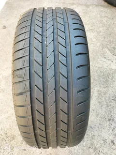 1x 245/50/18 Goodyear Efficient Runflat like new