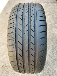 1x 245/50/18 Goodyear Efficient Runflat like new