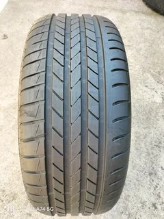 1x 245/50/18 Goodyear Efficient Runflat like new