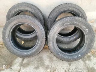 4x 265/60/18 Pirelli Scorpion AT plus White lattering