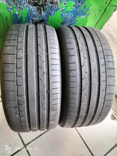 2x 245/35/19 Continental sport Contact 6