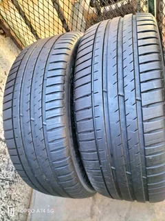 2x 235/55/19 Michelin pilot Sport 4SUV