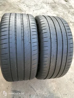 2x 315/40/21 Michelin pilot Sport 4S like new