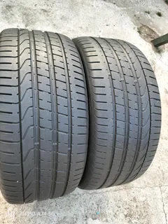 2x 285/40/21 Pirelli pzero