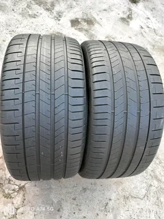 2x 315/35/22 Pirelli pzero normal tyres like new