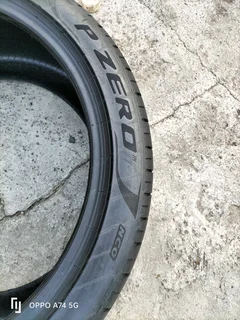 2x 315/35/22 Pirelli pzero normal tyres like new