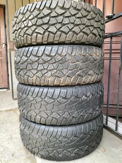 4x 255/55/19 Cooper Zeon