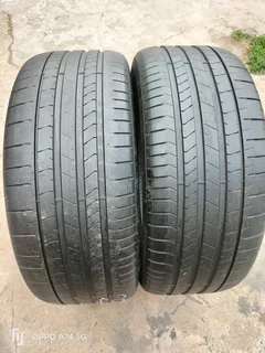 2x 275/40/22 Pirelli pzero Runflat