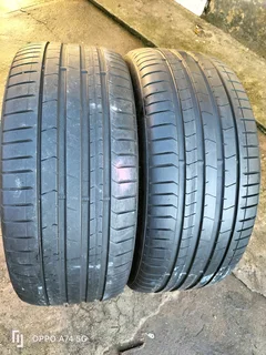 2x 275/35/22 Pirelli pzero