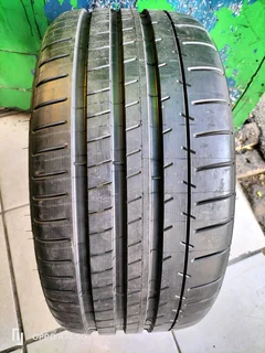 1x 265/30/20 Michelin pilot Super sport like new