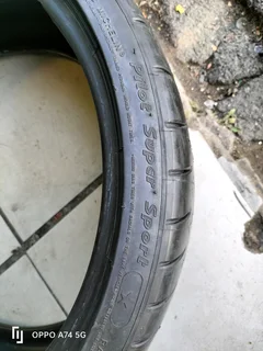 1x 265/30/20 Michelin pilot Super sport like new