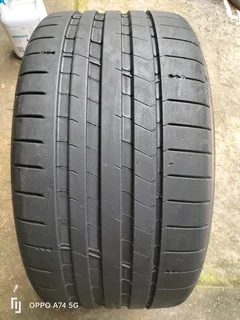 1x 295/30/21 Michelin pilot Sport 5S, like new